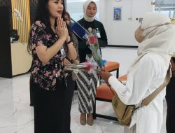 Semarak Hari Pelanggan Nasional, Pemimpin Cabang BRI BO Cut Mutiah Sambut Nasabah dengan Hangat